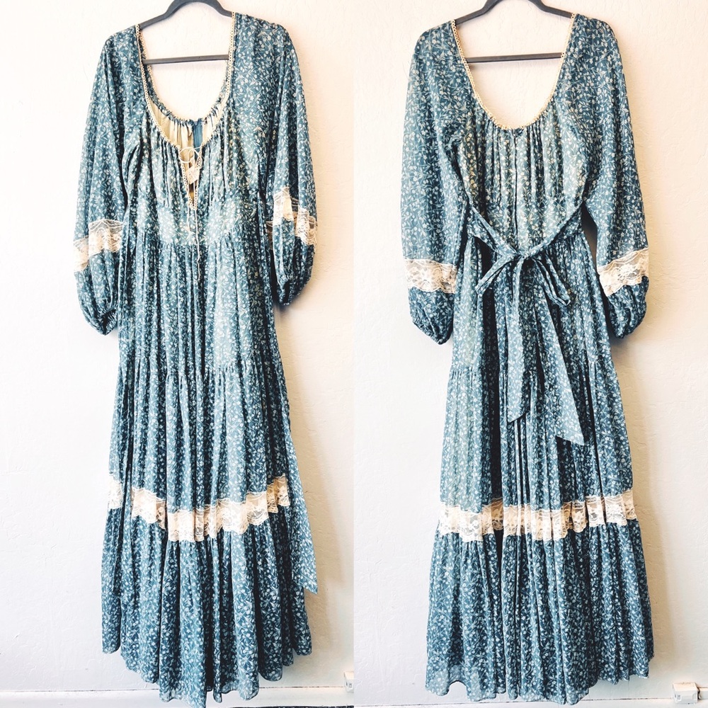 GUNNE SAX Plus Size Blue Floral Prairie Dress Size 13